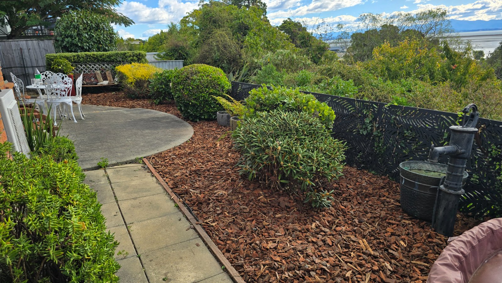 Work by Lawn In Order Landscaping