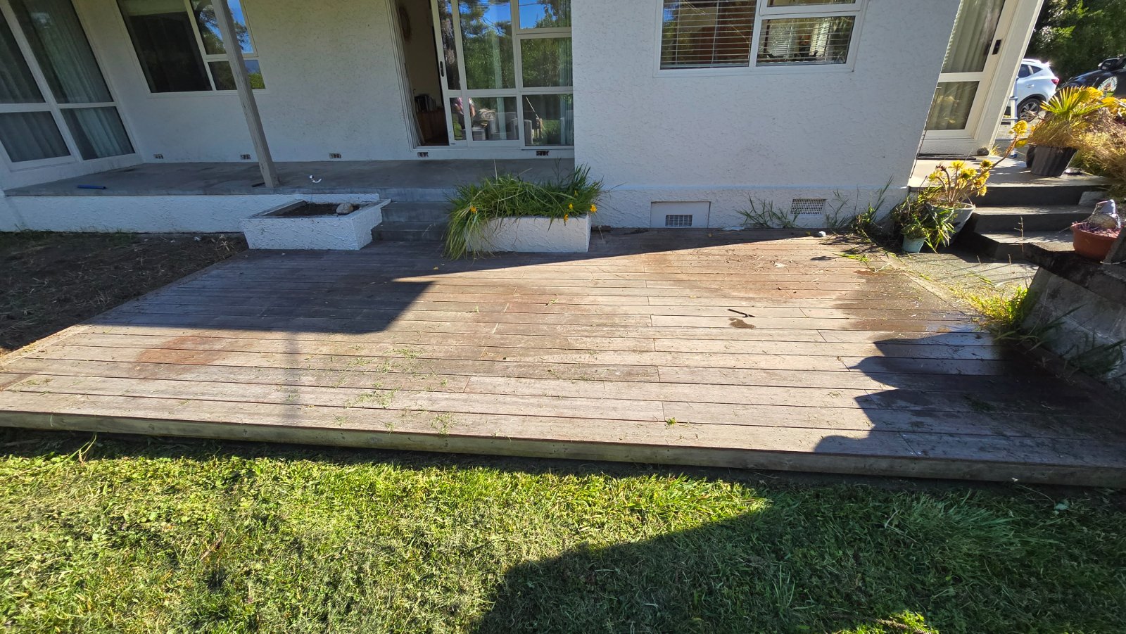 Work by Lawn In Order Landscaping
